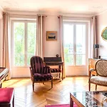 Paris Sacré Coeur residence